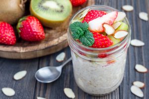 Strawberry Kiwi Overnight Oats